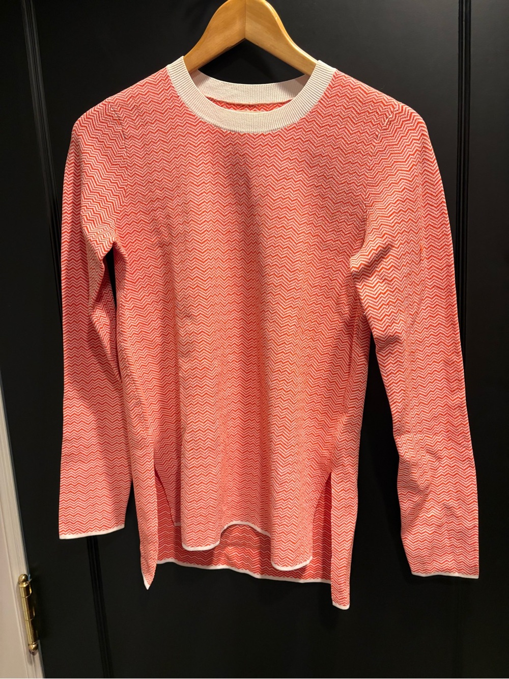 Tory Burch sport chevron print Coral Cream Long-Sleeve side slits as is small
